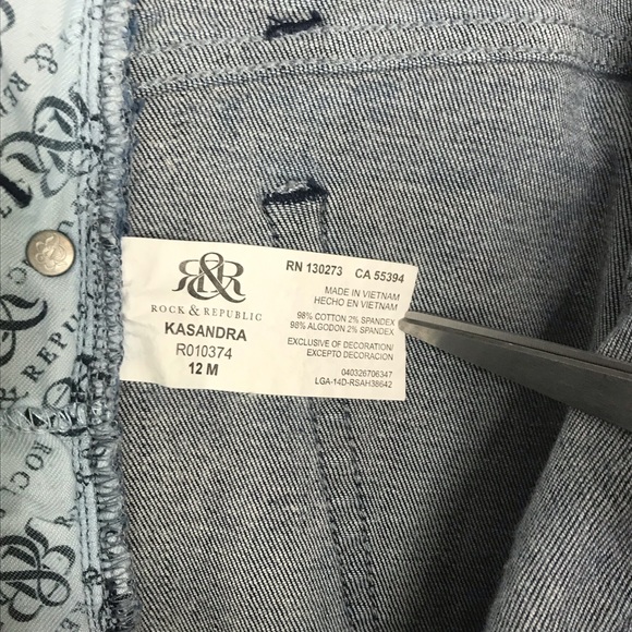 Rock & Republic Kasandra Mid Rise Bootcut Jeans Size 12 Dark Wash Y2K Bling - Picture 5 of 14